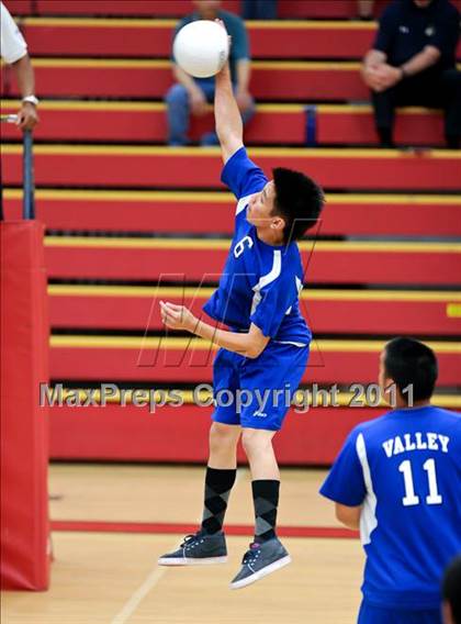 Thumbnail 3 in Vista del Lago vs. Valley (CIF SJS D2 Final) photogallery.