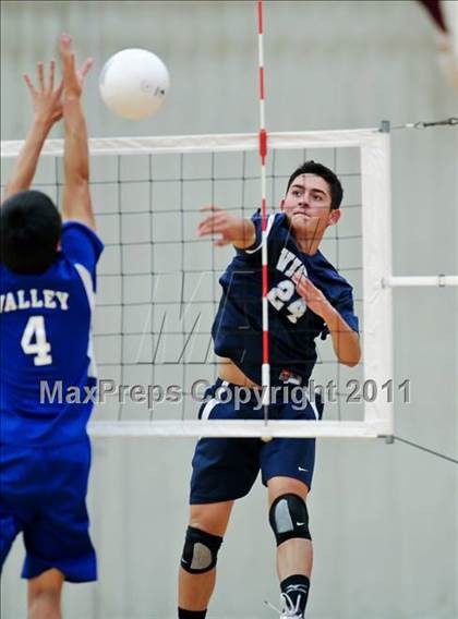 Thumbnail 2 in Vista del Lago vs. Valley (CIF SJS D2 Final) photogallery.