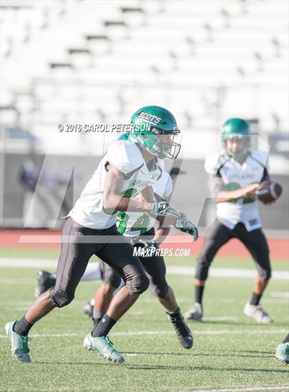 Thumbnail 2 in Upland @ Los Osos photogallery.