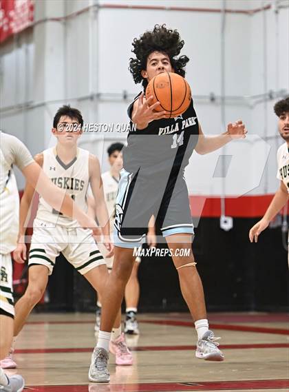 Thumbnail 2 in South Hills vs. Villa Park (Artesia Hoopsgiving Tournament) photogallery.