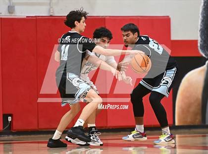 Thumbnail 1 in South Hills vs. Villa Park (Artesia Hoopsgiving Tournament) photogallery.