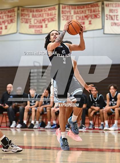 Thumbnail 3 in South Hills vs. Villa Park (Artesia Hoopsgiving Tournament) photogallery.