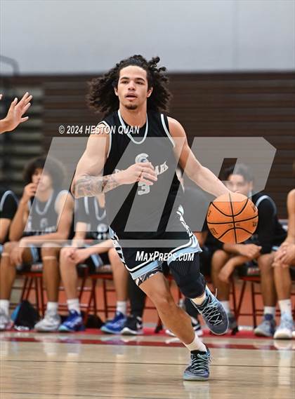 Thumbnail 3 in South Hills vs. Villa Park (Artesia Hoopsgiving Tournament) photogallery.