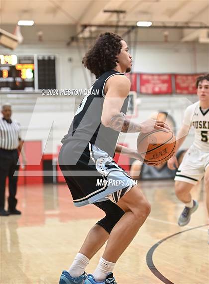 Thumbnail 1 in South Hills vs. Villa Park (Artesia Hoopsgiving Tournament) photogallery.