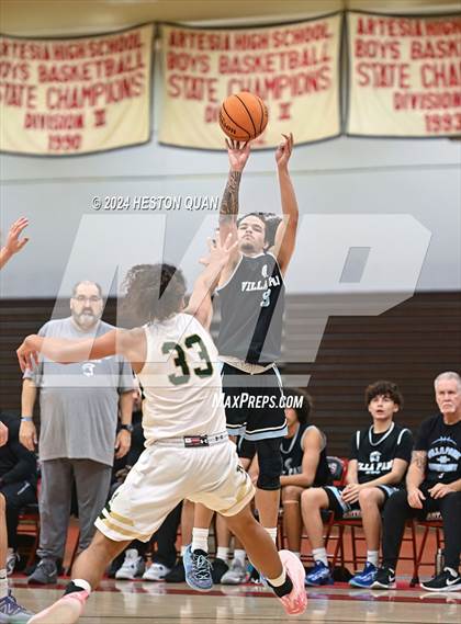 Thumbnail 3 in South Hills vs. Villa Park (Artesia Hoopsgiving Tournament) photogallery.