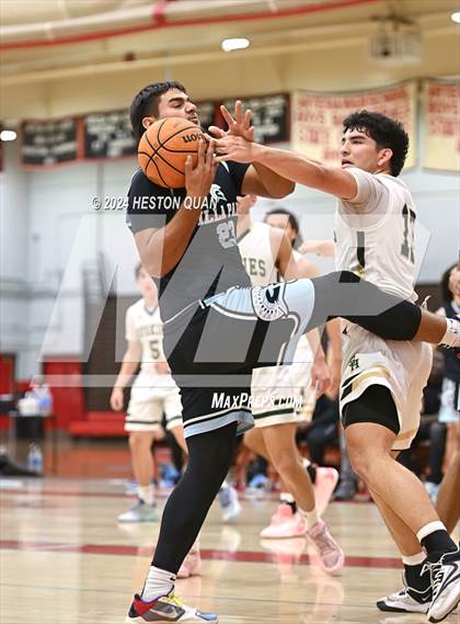 Thumbnail 1 in South Hills vs. Villa Park (Artesia Hoopsgiving Tournament) photogallery.
