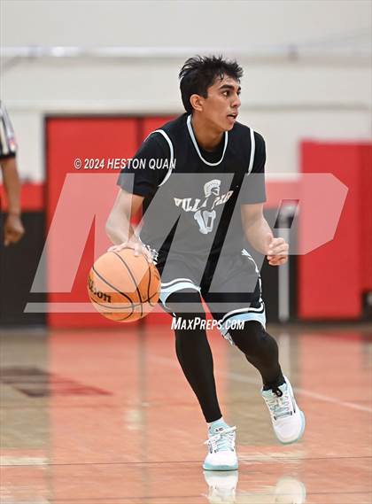 Thumbnail 2 in South Hills vs. Villa Park (Artesia Hoopsgiving Tournament) photogallery.