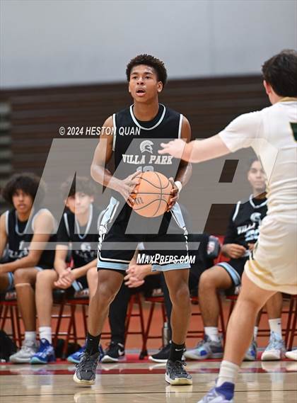 Thumbnail 2 in South Hills vs. Villa Park (Artesia Hoopsgiving Tournament) photogallery.
