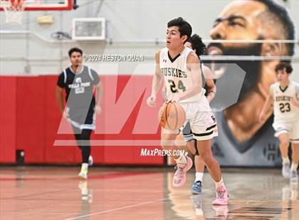 Thumbnail 1 in South Hills vs. Villa Park (Artesia Hoopsgiving Tournament) photogallery.