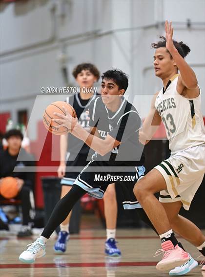 Thumbnail 1 in South Hills vs. Villa Park (Artesia Hoopsgiving Tournament) photogallery.