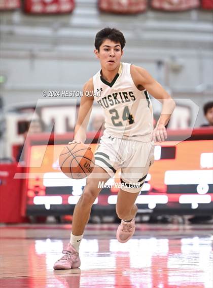 Thumbnail 1 in South Hills vs. Villa Park (Artesia Hoopsgiving Tournament) photogallery.