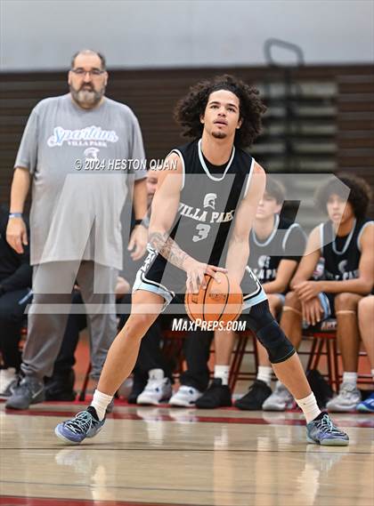Thumbnail 1 in South Hills vs. Villa Park (Artesia Hoopsgiving Tournament) photogallery.