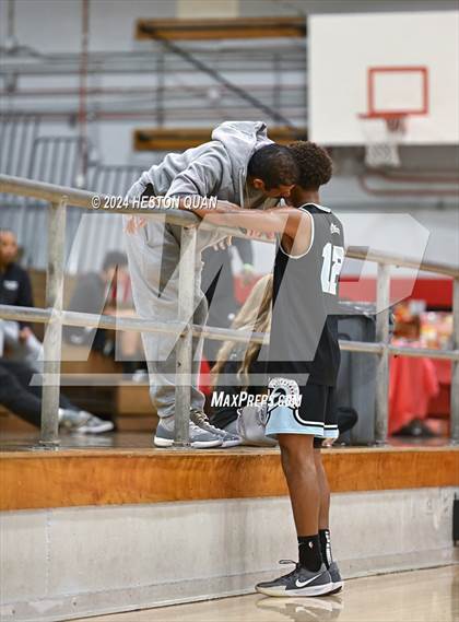 Thumbnail 2 in South Hills vs. Villa Park (Artesia Hoopsgiving Tournament) photogallery.