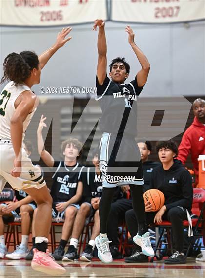 Thumbnail 2 in South Hills vs. Villa Park (Artesia Hoopsgiving Tournament) photogallery.