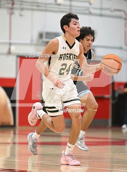 Thumbnail 3 in South Hills vs. Villa Park (Artesia Hoopsgiving Tournament) photogallery.