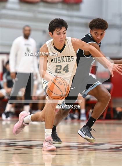 Thumbnail 2 in South Hills vs. Villa Park (Artesia Hoopsgiving Tournament) photogallery.
