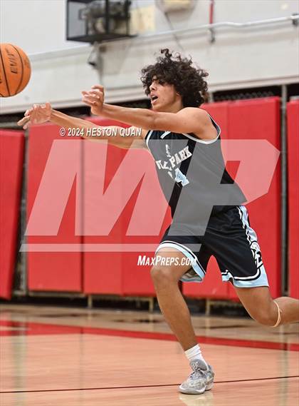 Thumbnail 2 in South Hills vs. Villa Park (Artesia Hoopsgiving Tournament) photogallery.