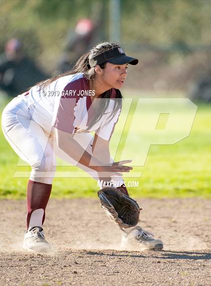 Thumbnail 3 in Elk Grove @ Whitney photogallery.