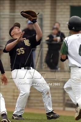 Thumbnail 2 in Bloomington Christ. vs Eastside Christ. (D7 Sec. Final) photogallery.