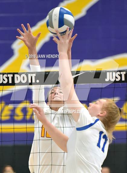 Thumbnail 2 in Torrey Pines vs. Santa Margarita (Durango Fall Classic) photogallery.