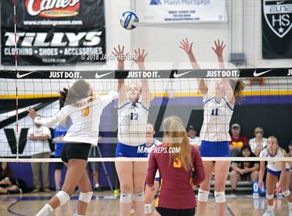 Thumbnail 1 in Torrey Pines vs. Santa Margarita (Durango Fall Classic) photogallery.