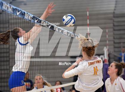 Thumbnail 2 in Torrey Pines vs. Santa Margarita (Durango Fall Classic) photogallery.