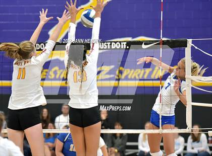 Thumbnail 1 in Torrey Pines vs. Santa Margarita (Durango Fall Classic) photogallery.