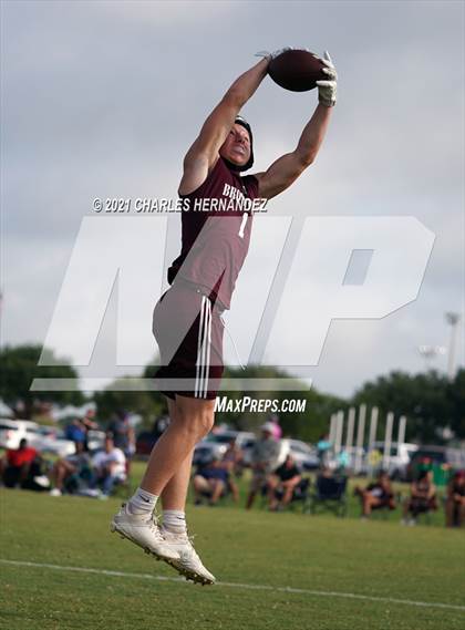 Thumbnail 2 in Carthage vs. Brownwood (Texas State 7-on-7 Tournament) photogallery.