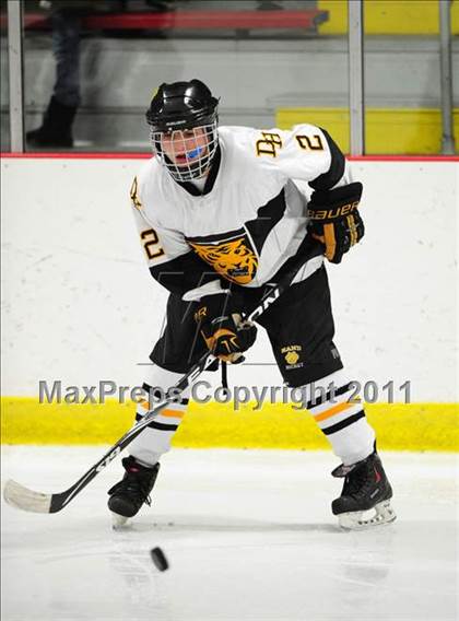 Thumbnail 1 in Farmington vs. Hand (CIAC Division 2 First Round) photogallery.
