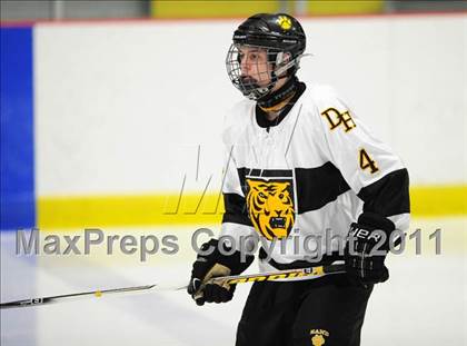 Thumbnail 3 in Farmington vs. Hand (CIAC Division 2 First Round) photogallery.