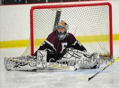 Thumbnail 3 in Farmington vs. Hand (CIAC Division 2 First Round) photogallery.