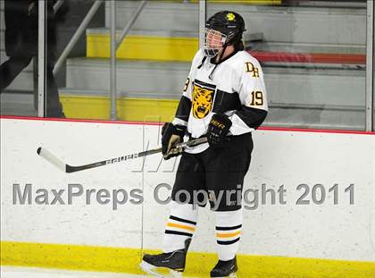Thumbnail 1 in Farmington vs. Hand (CIAC Division 2 First Round) photogallery.