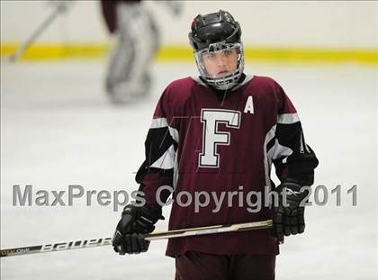 Thumbnail 3 in Farmington vs. Hand (CIAC Division 2 First Round) photogallery.