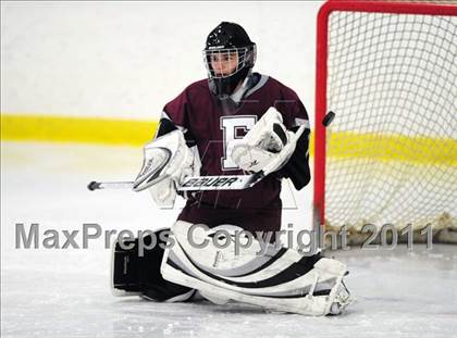 Thumbnail 2 in Farmington vs. Hand (CIAC Division 2 First Round) photogallery.