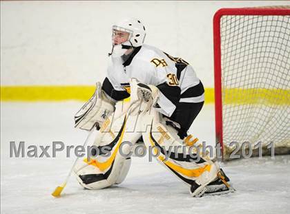 Thumbnail 3 in Farmington vs. Hand (CIAC Division 2 First Round) photogallery.