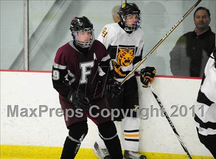 Thumbnail 2 in Farmington vs. Hand (CIAC Division 2 First Round) photogallery.