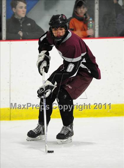 Thumbnail 3 in Farmington vs. Hand (CIAC Division 2 First Round) photogallery.