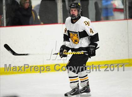 Thumbnail 2 in Farmington vs. Hand (CIAC Division 2 First Round) photogallery.