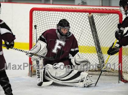Thumbnail 3 in Farmington vs. Hand (CIAC Division 2 First Round) photogallery.
