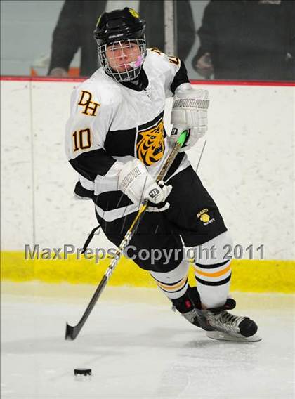 Thumbnail 2 in Farmington vs. Hand (CIAC Division 2 First Round) photogallery.
