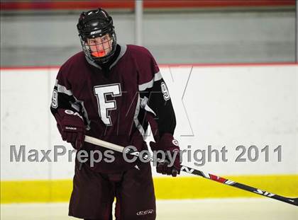 Thumbnail 2 in Farmington vs. Hand (CIAC Division 2 First Round) photogallery.