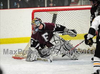 Thumbnail 1 in Farmington vs. Hand (CIAC Division 2 First Round) photogallery.