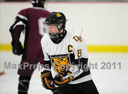 Thumbnail 2 in Farmington vs. Hand (CIAC Division 2 First Round) photogallery.
