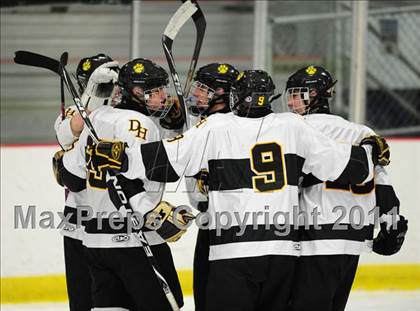 Thumbnail 1 in Farmington vs. Hand (CIAC Division 2 First Round) photogallery.