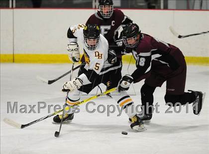 Thumbnail 2 in Farmington vs. Hand (CIAC Division 2 First Round) photogallery.