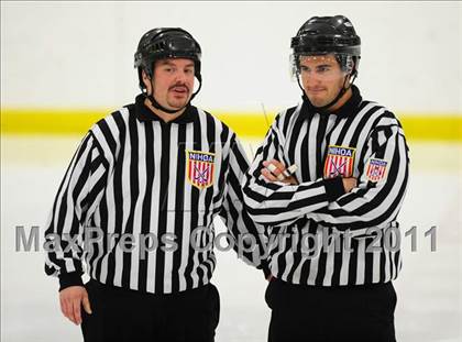 Thumbnail 3 in Farmington vs. Hand (CIAC Division 2 First Round) photogallery.