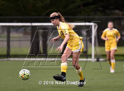 Thumbnail 2 in Sacred Heart Cathedral Preparatory vs Saint Francis photogallery.