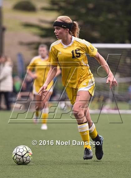 Thumbnail 2 in Sacred Heart Cathedral Preparatory vs Saint Francis photogallery.