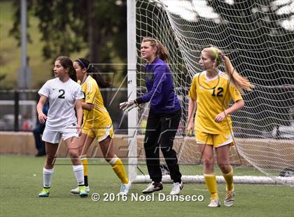 Thumbnail 2 in Sacred Heart Cathedral Preparatory vs Saint Francis photogallery.