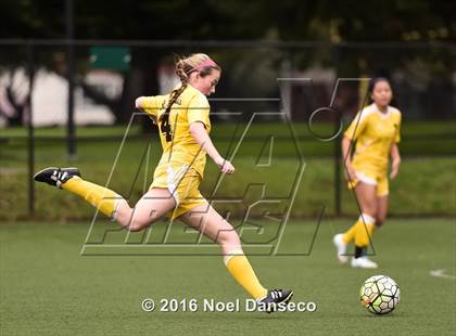Thumbnail 1 in Sacred Heart Cathedral Preparatory vs Saint Francis photogallery.